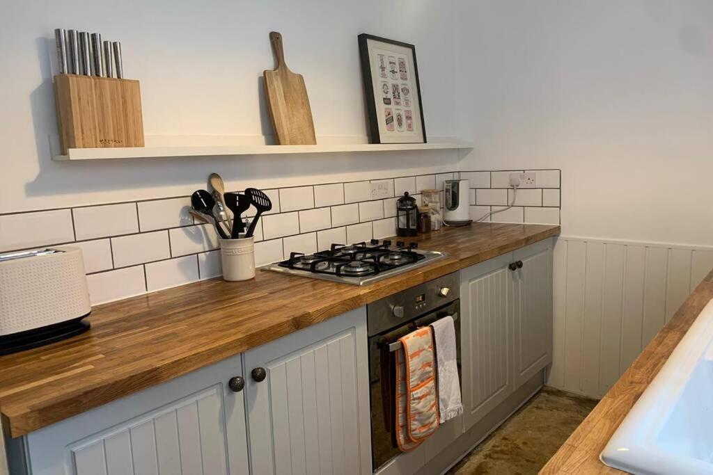 Beautiful Two Bed Victorian Terrace House Villa Norwich Eksteriør bilde